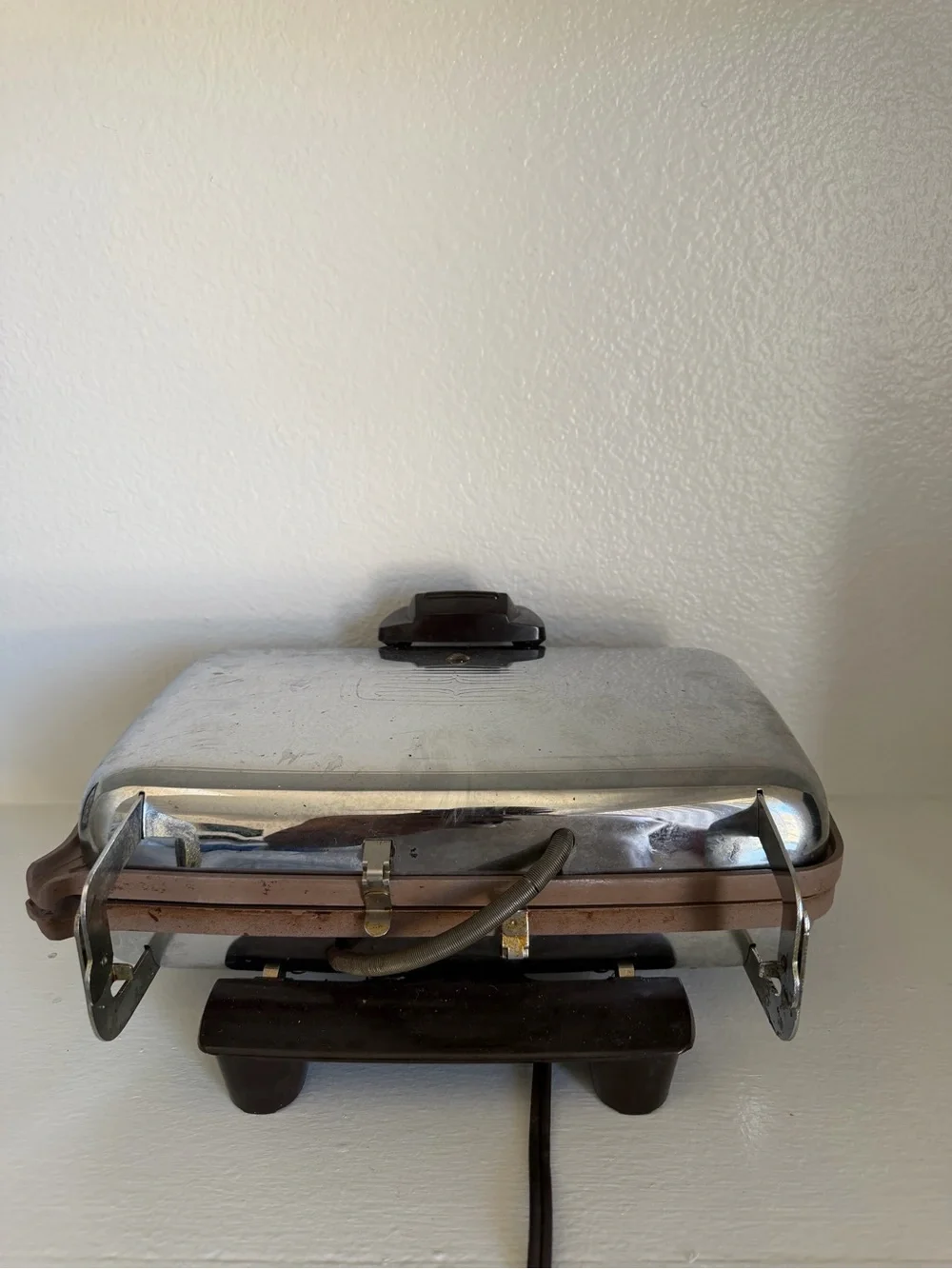 Vintage GE General Electric Automatic Grill Waffle Baker Chrome 14G44T USA Works